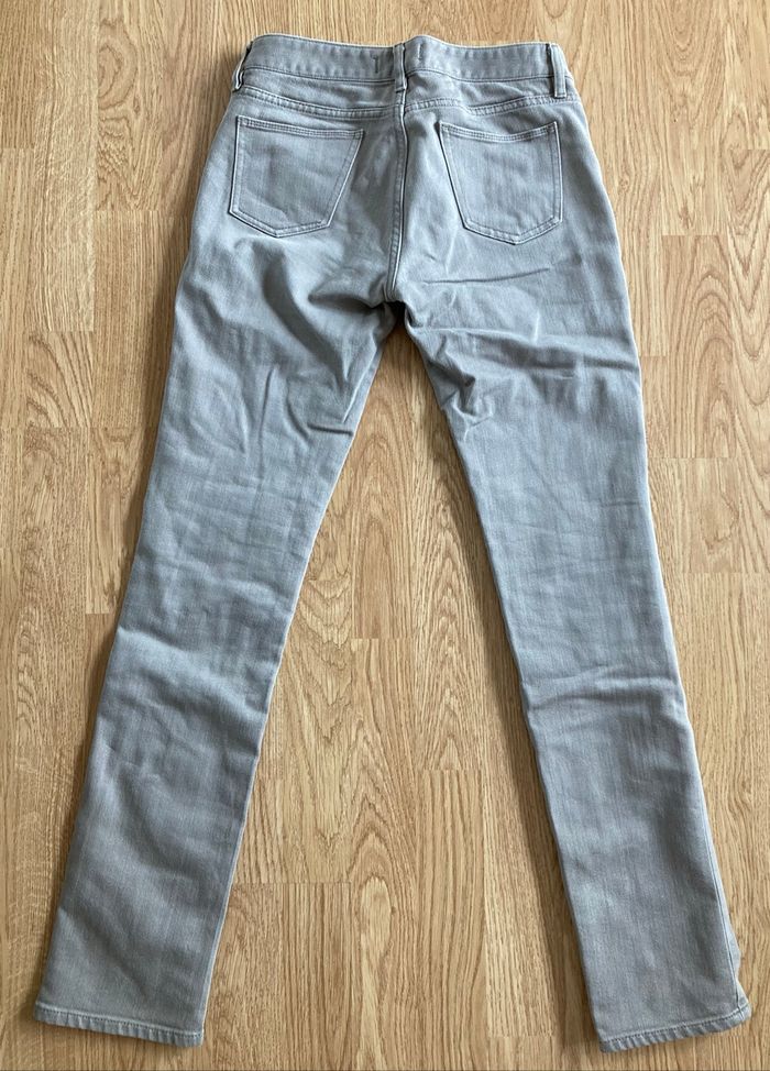 Jean Uniqlo gris - photo numéro 2