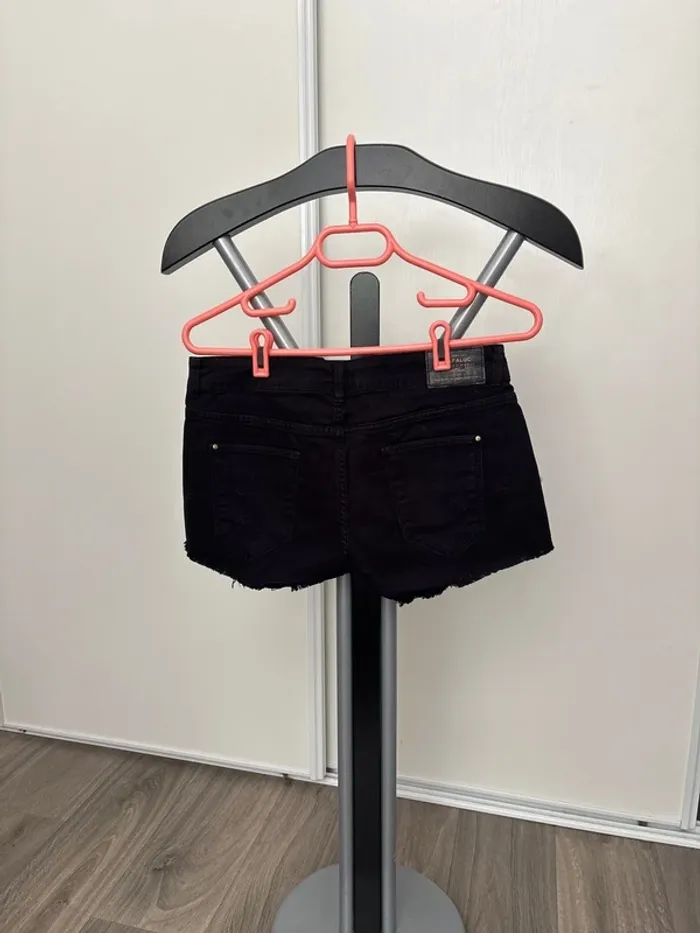 Mini short - photo numéro 2