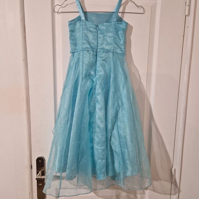 Robe bleue - photo numéro 2