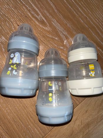 Lot 3 biberons mam