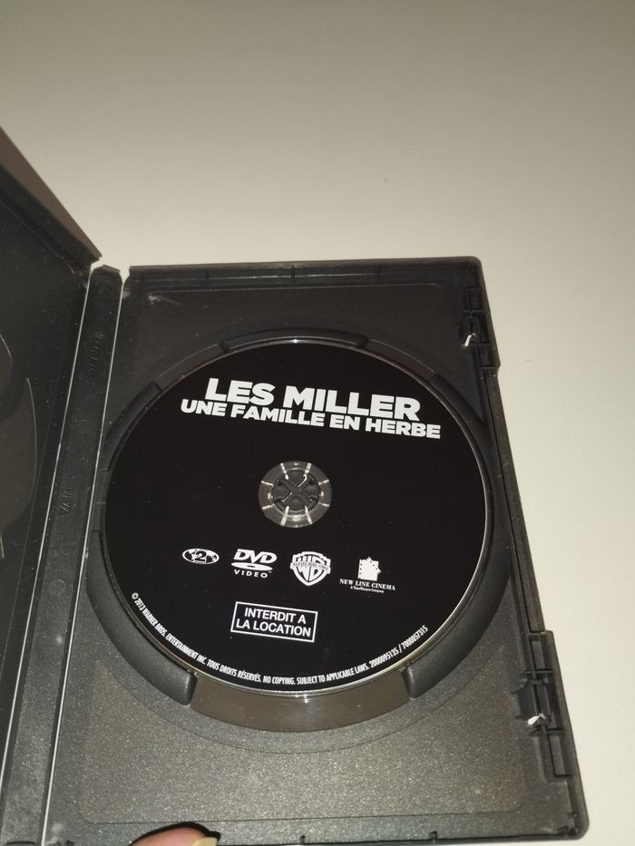 DVD Les MILLER - photo numéro 3