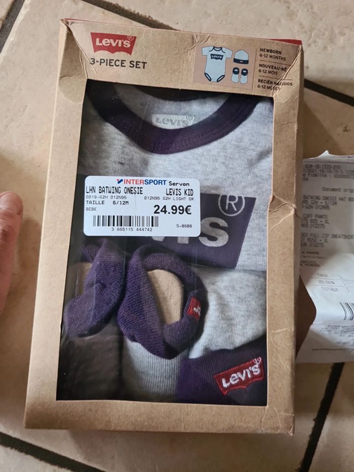 Cadeau naissance levi's - photo numéro 4
