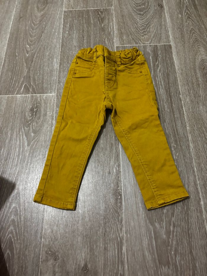 Vend lot de jean 18mois - photo numéro 4