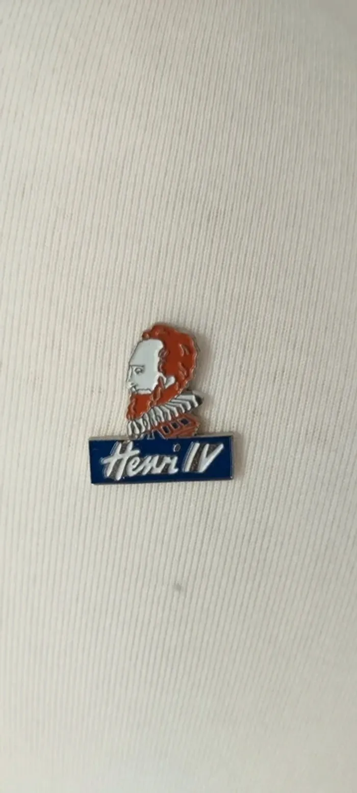 Pin's Henri IV - photo numéro 2