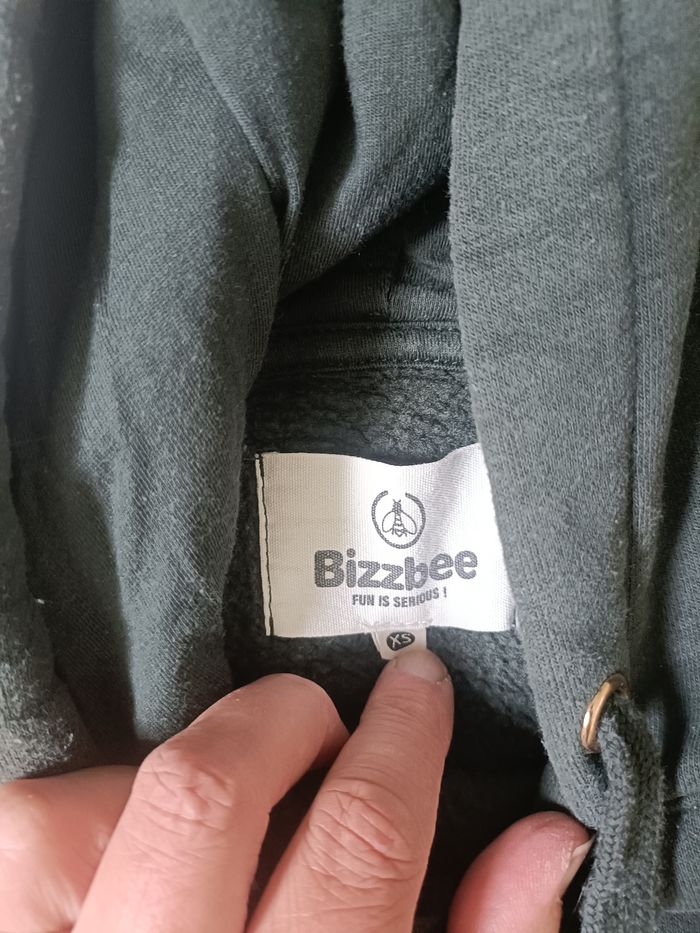 Sweat à capuche bizzbee xs - photo numéro 2