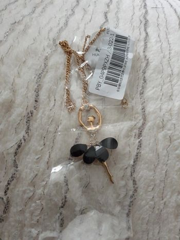 Collier ballerine neuf