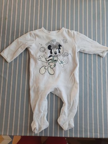 Pyjama taille 6 mois