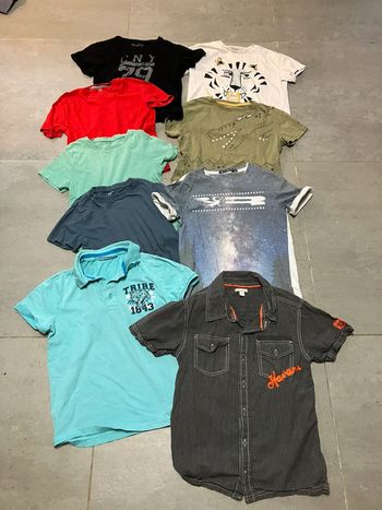 Lot 8 hauts manches courtes 10 ans