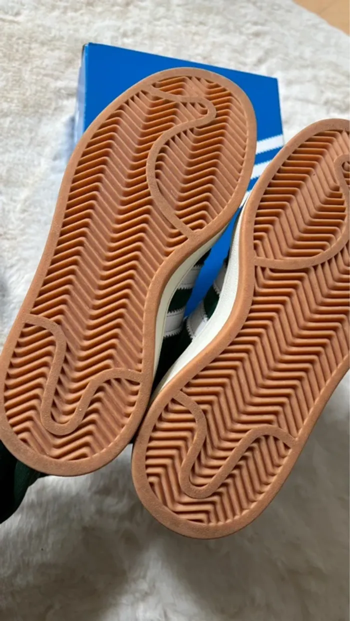 Adidas Campus 00s vertes comme neuves - photo numéro 8