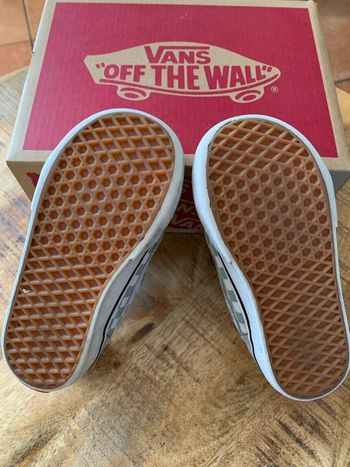 Vans p25