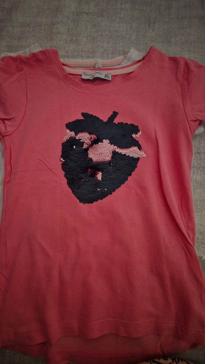 2 tee shirt 6 ans