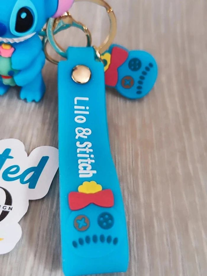Porte clés Lilo & Stitch bleu - photo numéro 3