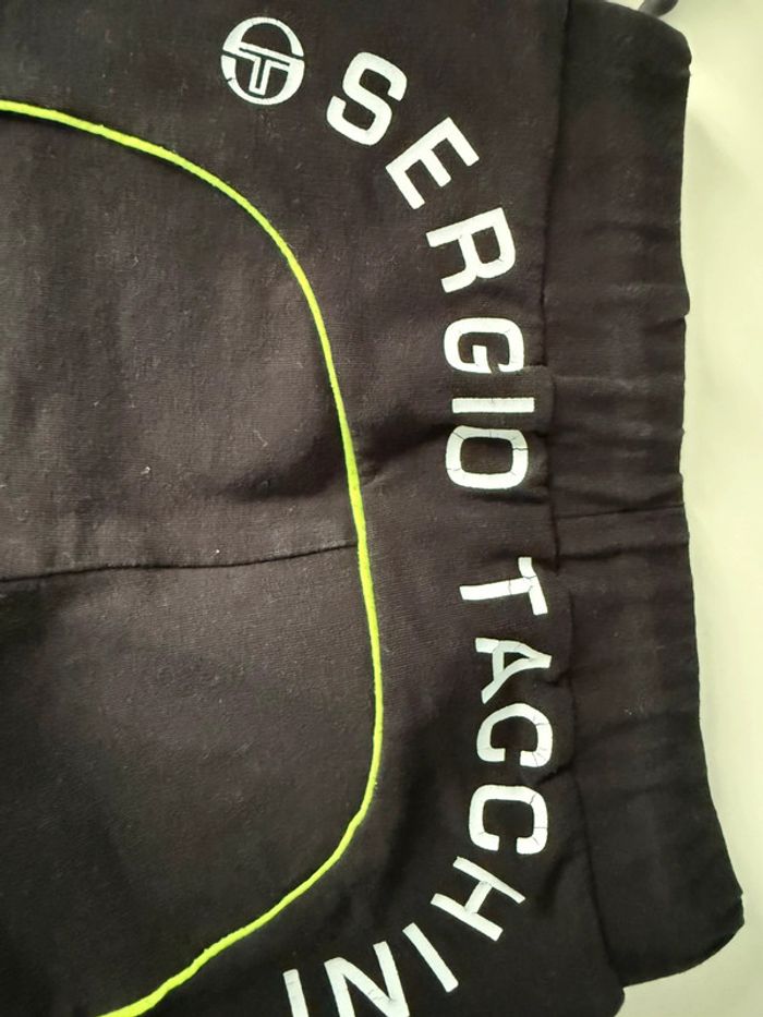 Short Sergio tacchini 4 ans - photo numéro 3
