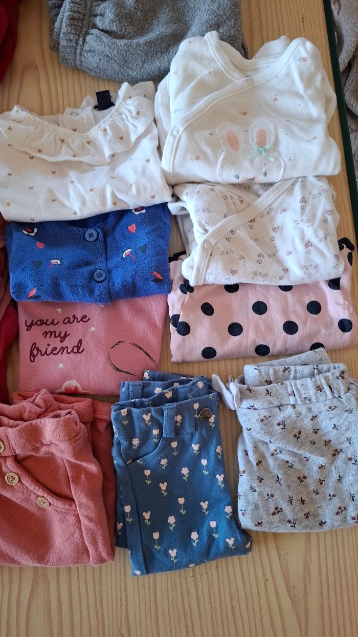 Lot bébé fille 3 mois - photo numéro 4