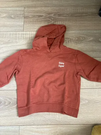 Pull très bon état fille 6 ans
