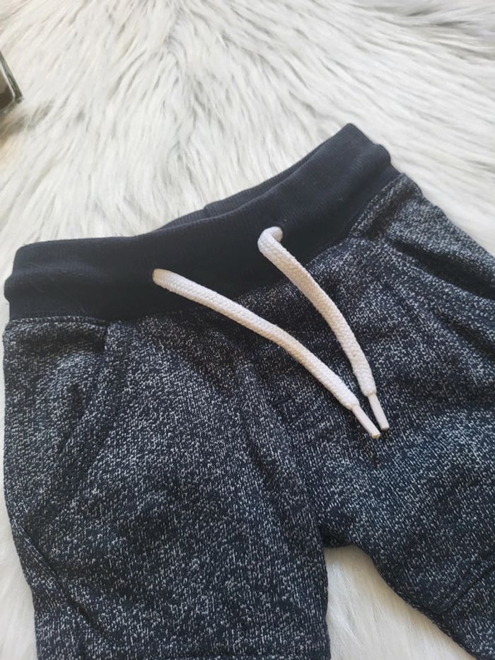 Sarouel 6mois - photo numéro 4