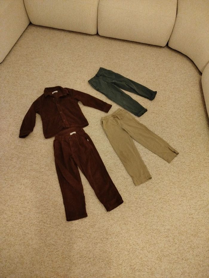 Lot vêtements 8 ans Zara très bonne état très peu porté