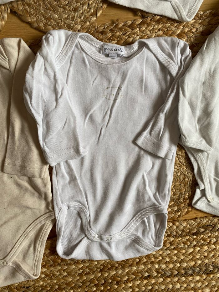 Lot de 7 bodys manches longues 12 mois mixtes - photo numéro 6