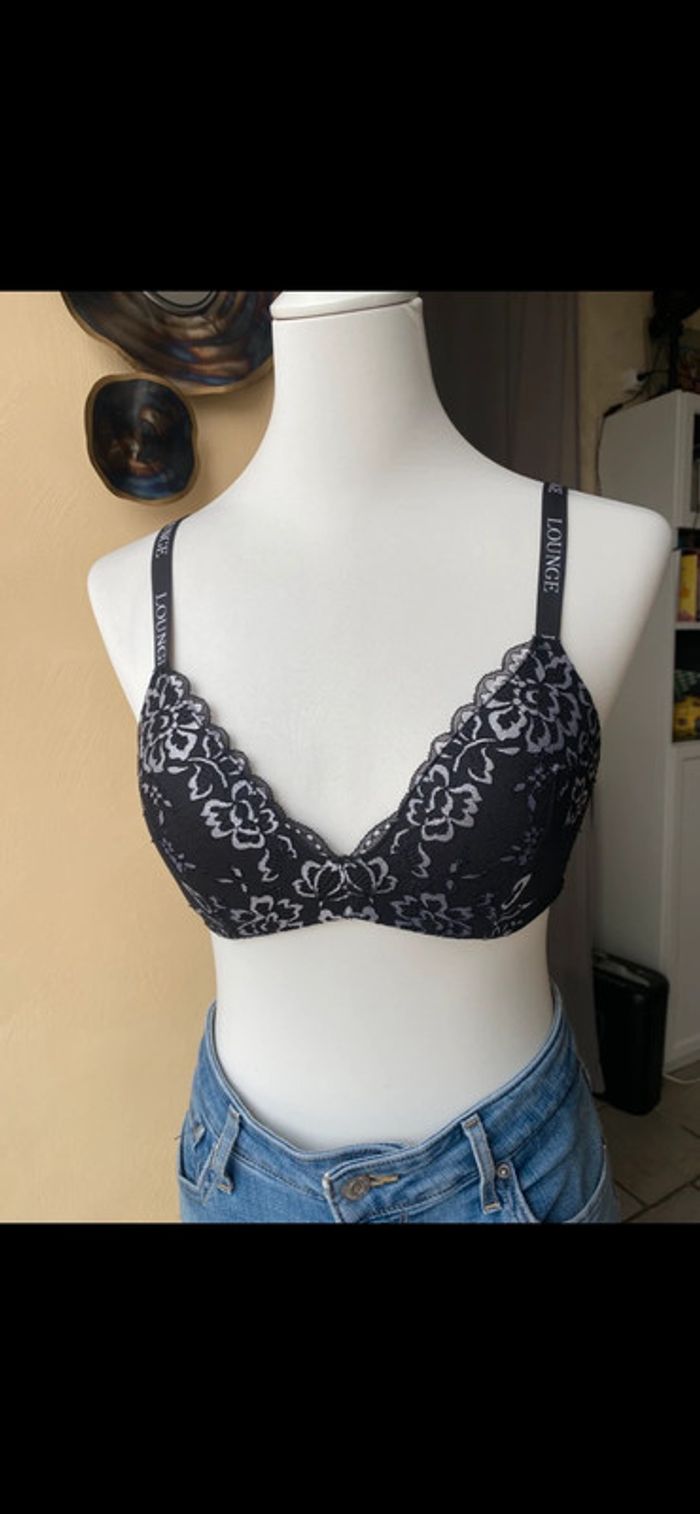 Soutien gorge noir sans armature Lounge 85D - photo numéro 8