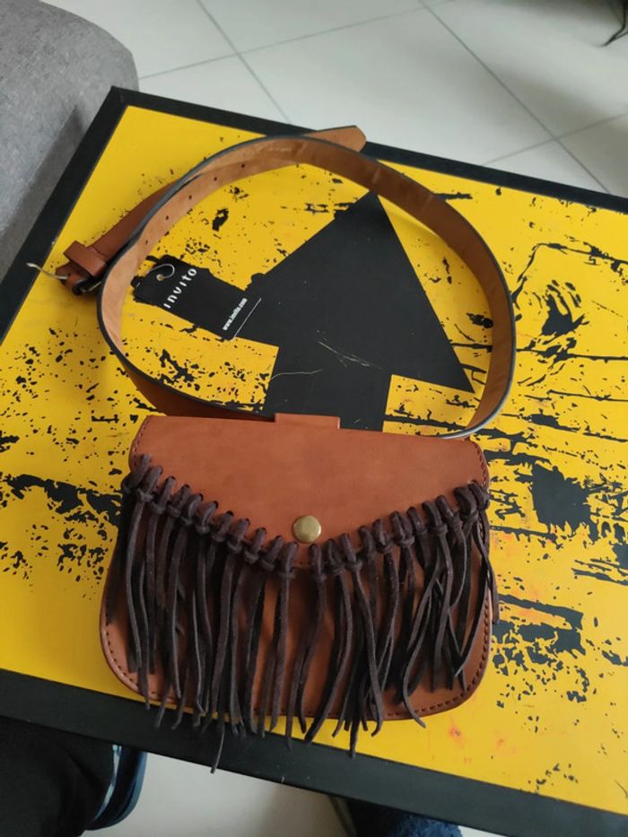 Ceinture sacoche neuve - photo numéro 1
