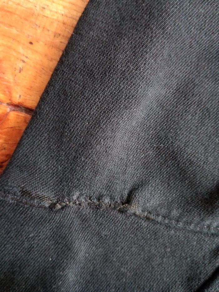 2 joggings, 2 shorts , une salopette - photo numéro 7