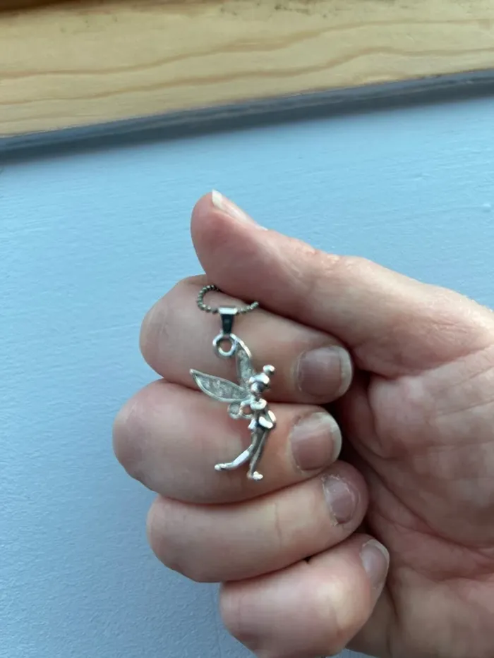 Collier fantaisie fée en métal argenté