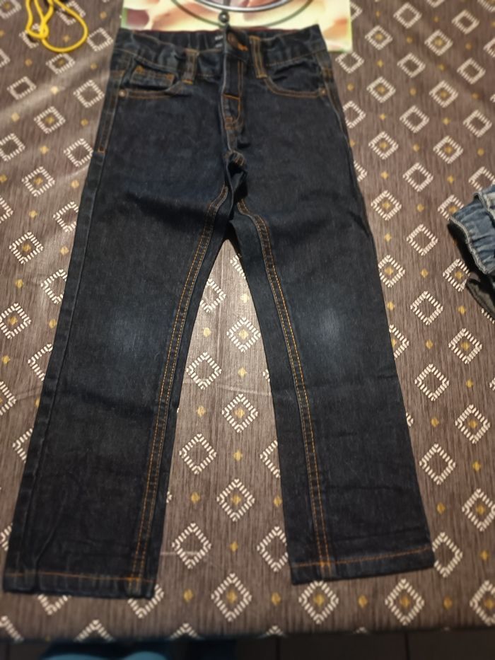 Lot pantalons - photo numéro 2