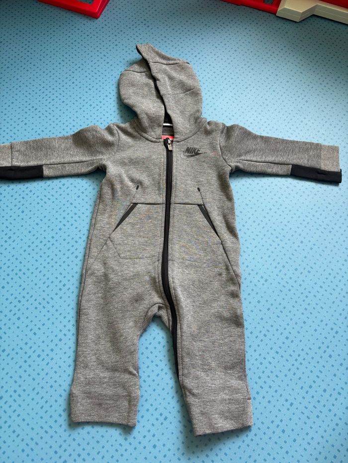 Combinaison Nike