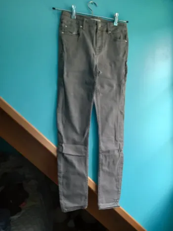 Jeans gris
