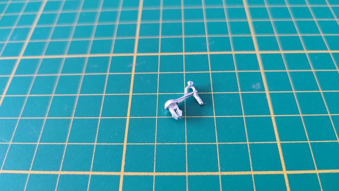 Attache capot pièce détachée miniature Bburago Burago Alfa Romeo 2300 spider 1932 1/18 1/18e 1/18ème - photo numéro 2