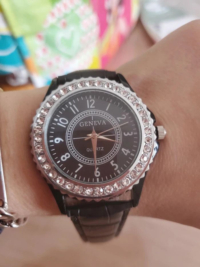 Montre Geneva toute neuve - photo numéro 2