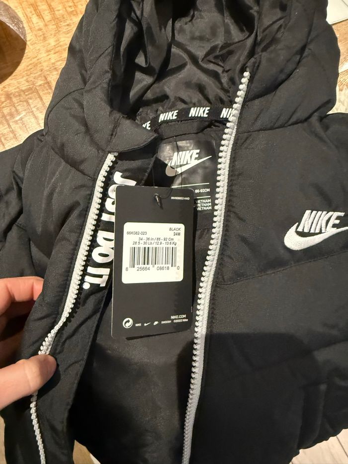 Doudoune neuf avce étiquette taille 24 mois - photo numéro 2
