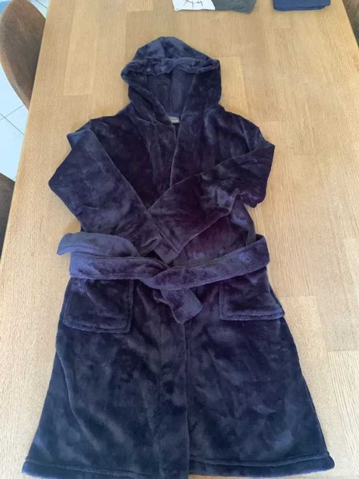 Peignoir polaire neuf 7/8 ans