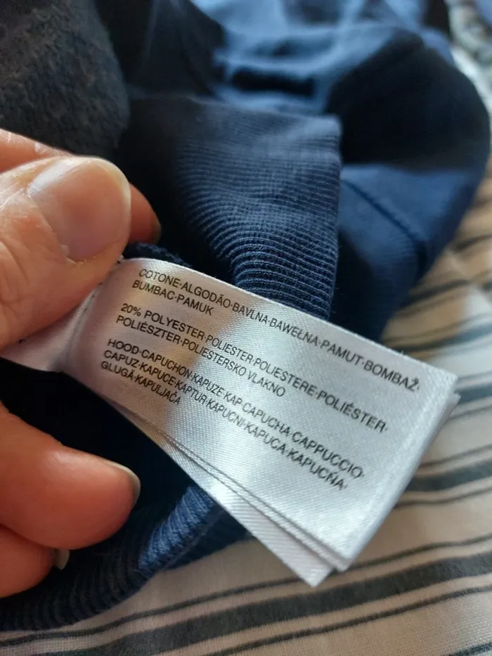 Joli sweat à capuche dinosaures - photo numéro 10
