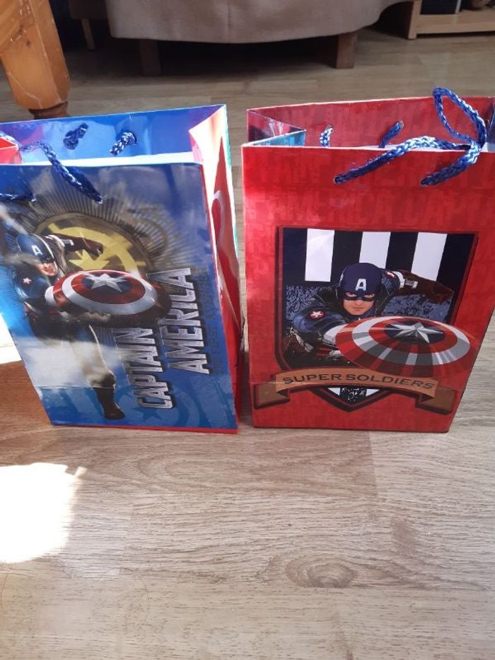 Sacs pochettes cadeaux