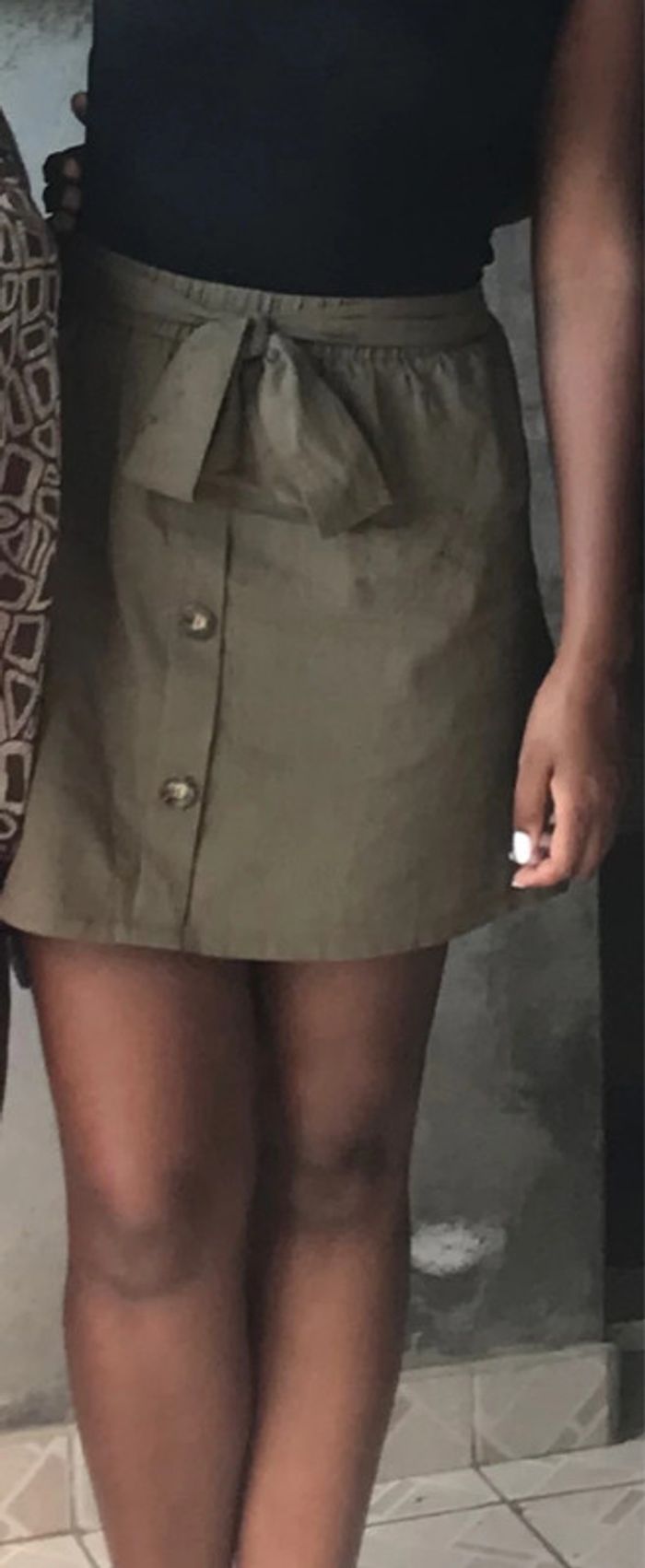 Jupe kaki avec noeud