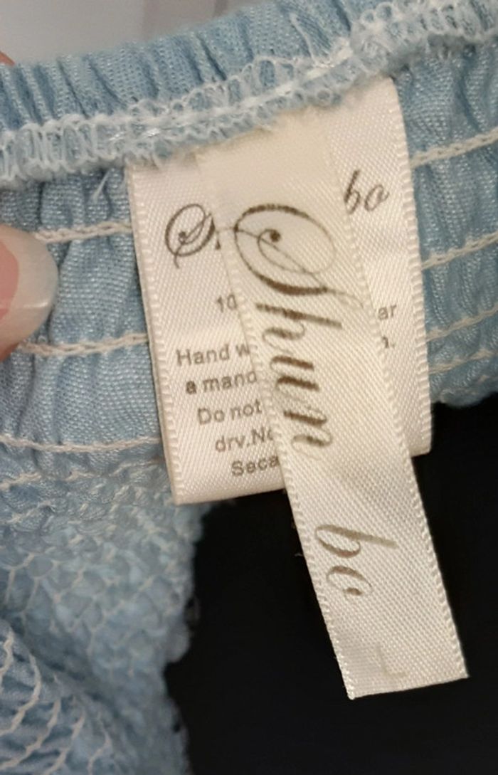 Très joli top dos et épaules dénudés couleur jean avec gros strass Shun bo - photo numéro 12