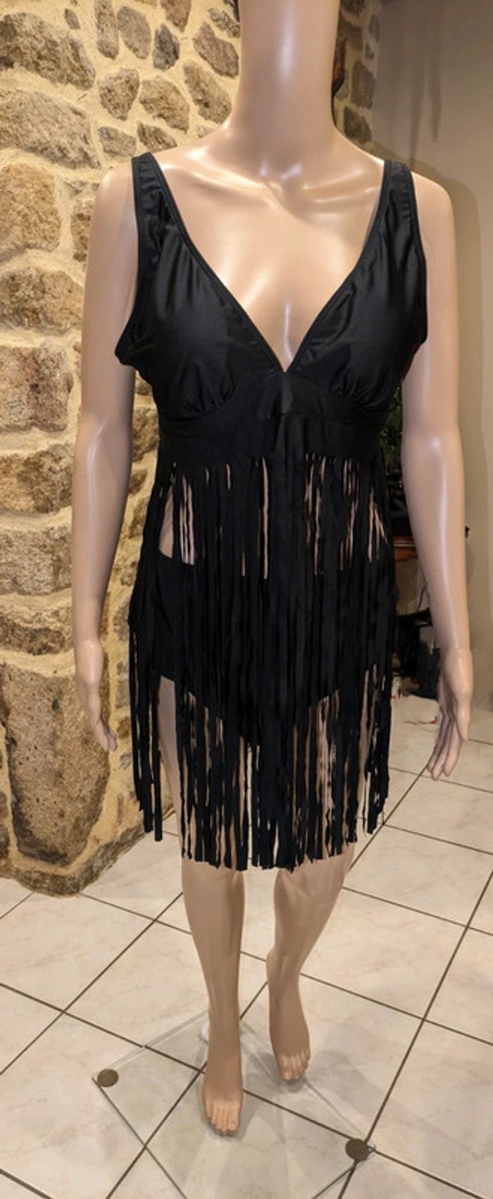 Maillot de bain 2 pièces haut à franges noir taille 2XL