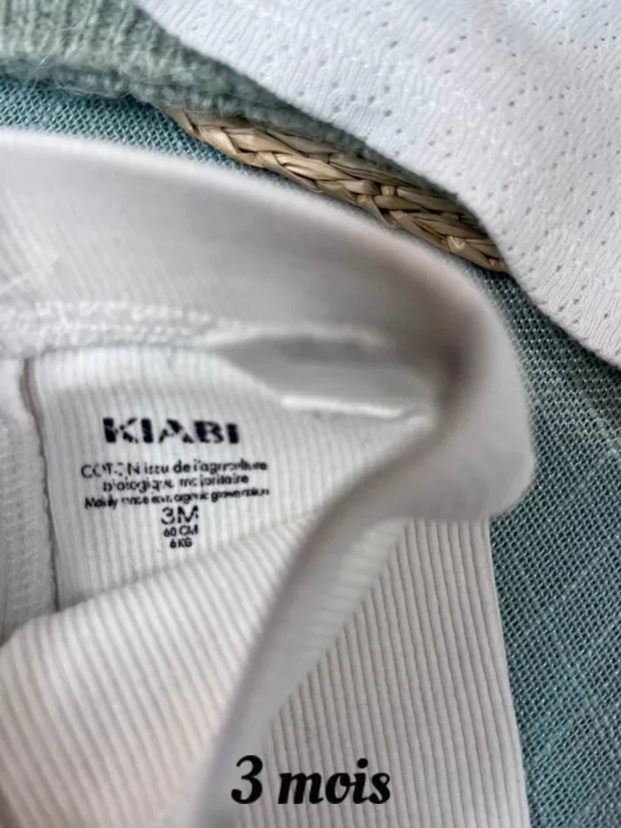 Ensemble taille 3 mois - photo numéro 3