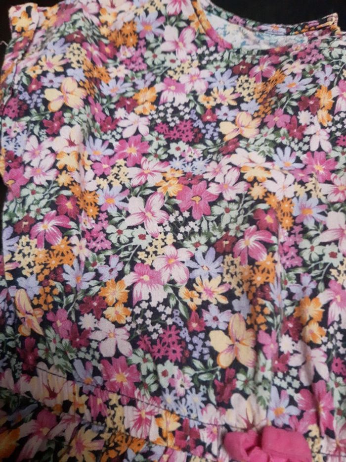 Robe fleurs liberty h&m 4 5 ans - photo numéro 2