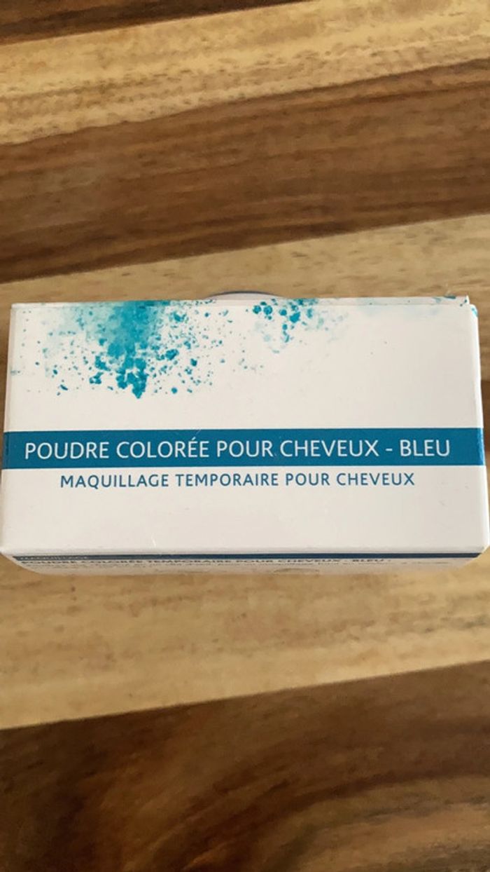 Poudre colorée bleu cheveux - photo numéro 2