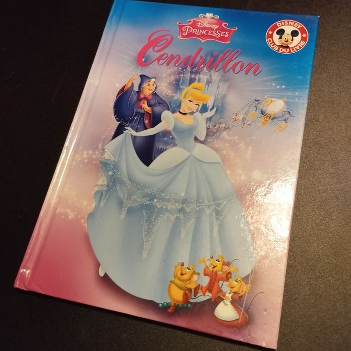 Livre enfant Disney Club du livre cendrillon