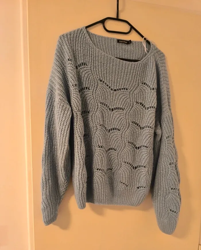 Pull bleu clair
