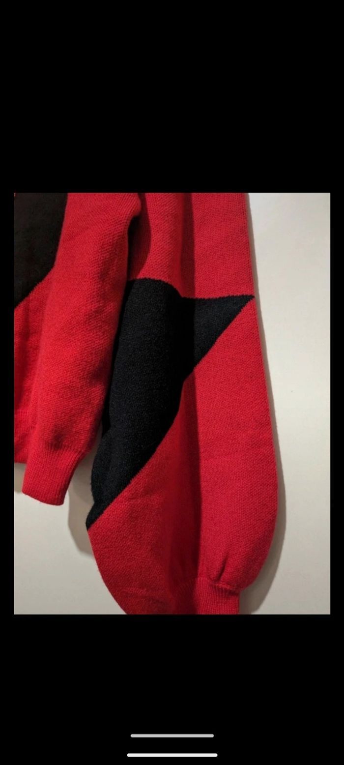 Beau pull hiver Bodyflirt rouge et noir. Taille 38 - photo numéro 3