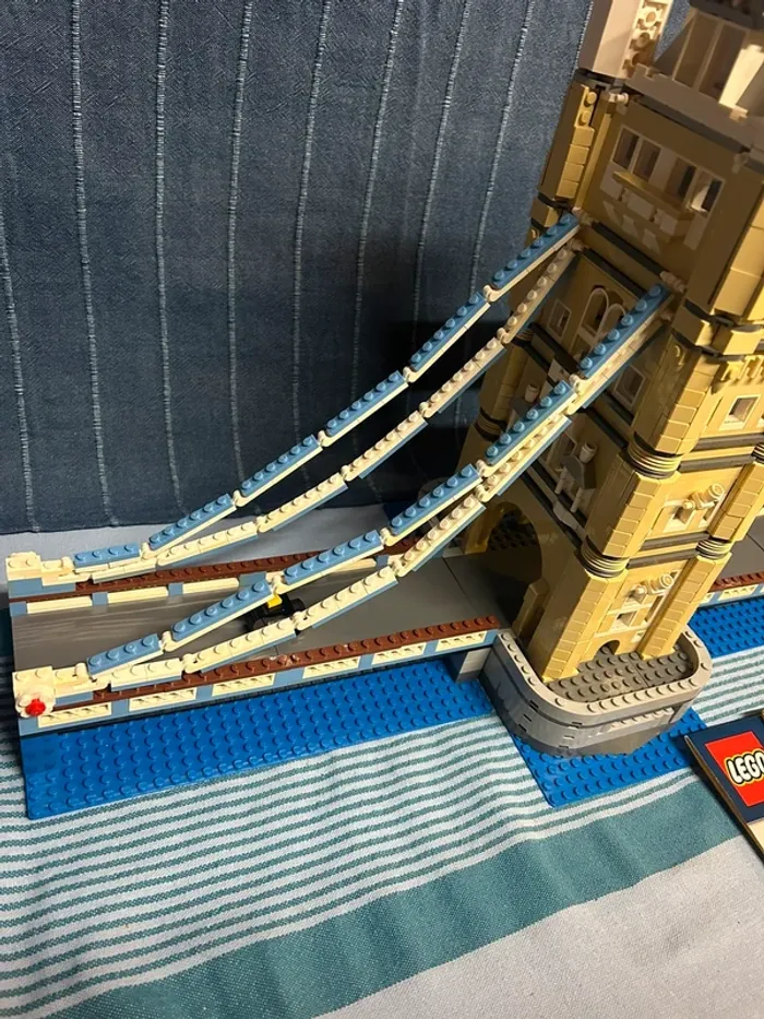 Lego Creator 10214 Tower Bridge - photo numéro 9