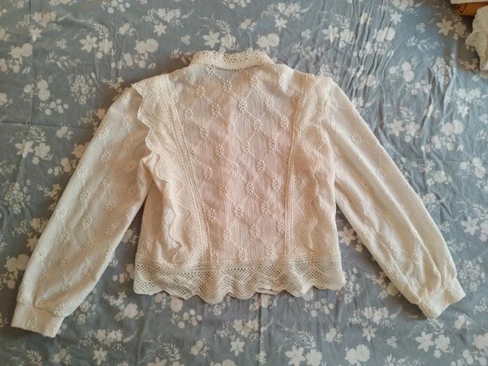 Très jolie chemise détails dentelle Shein taille M - photo numéro 4