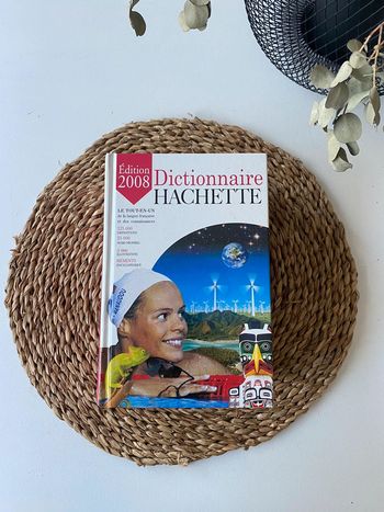 Dictionnaire hachette