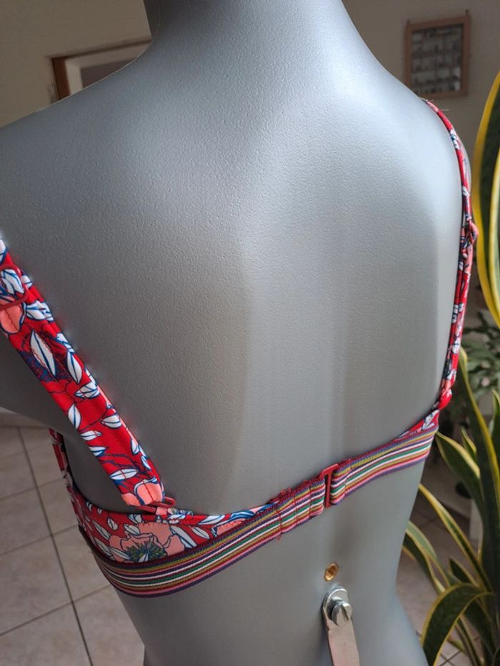 Haut maillot de bain - photo numéro 2