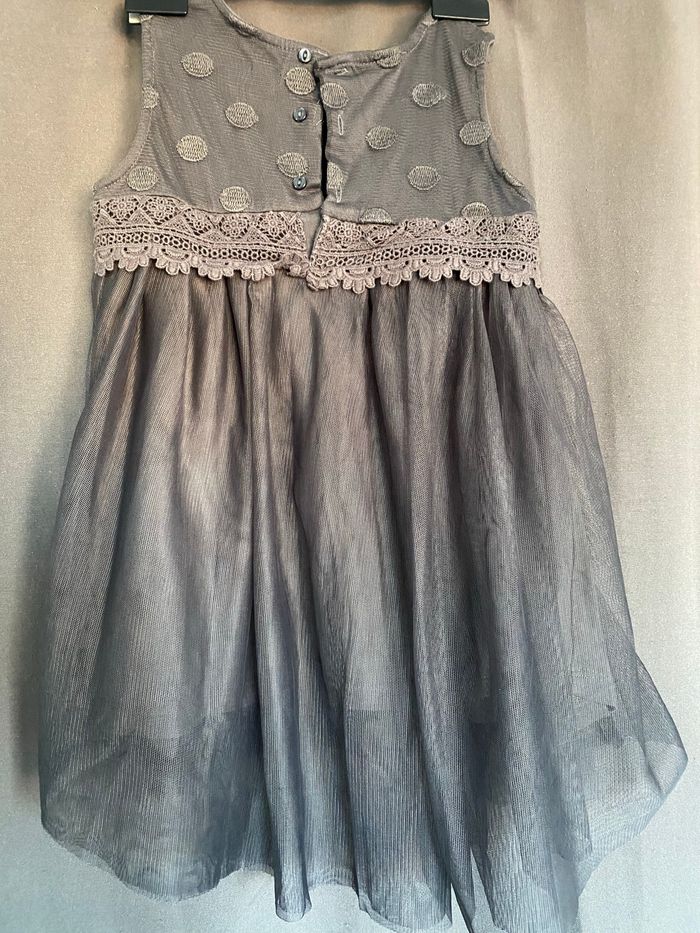 Robe grise - photo numéro 5