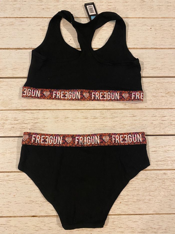 Ensemble lingerie Freegun brassière soutien-gorge + culotte femme T S ou fille ado 12/16 ans - photo numéro 2
